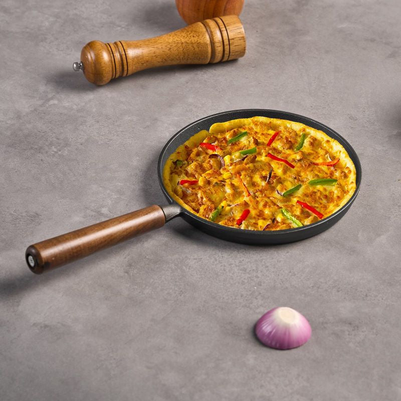 Non-Stick Skillet with Wooden Handle(AMZ Shipping)