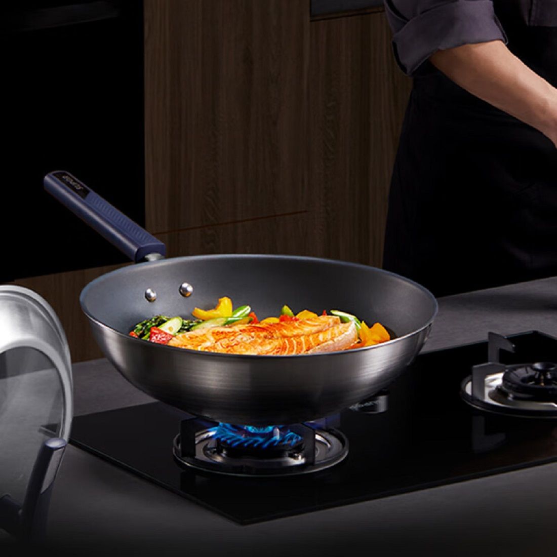 Frying Wok Titanium Uncoated Non-Stick Frying Wok Uncoated Healthy Non-Stick Frying Wok Stir Frying Pan Upgrade with Standing Lid 2 Generation Titanium Upgrade II Grade 1 Non-Stick wok 30cm